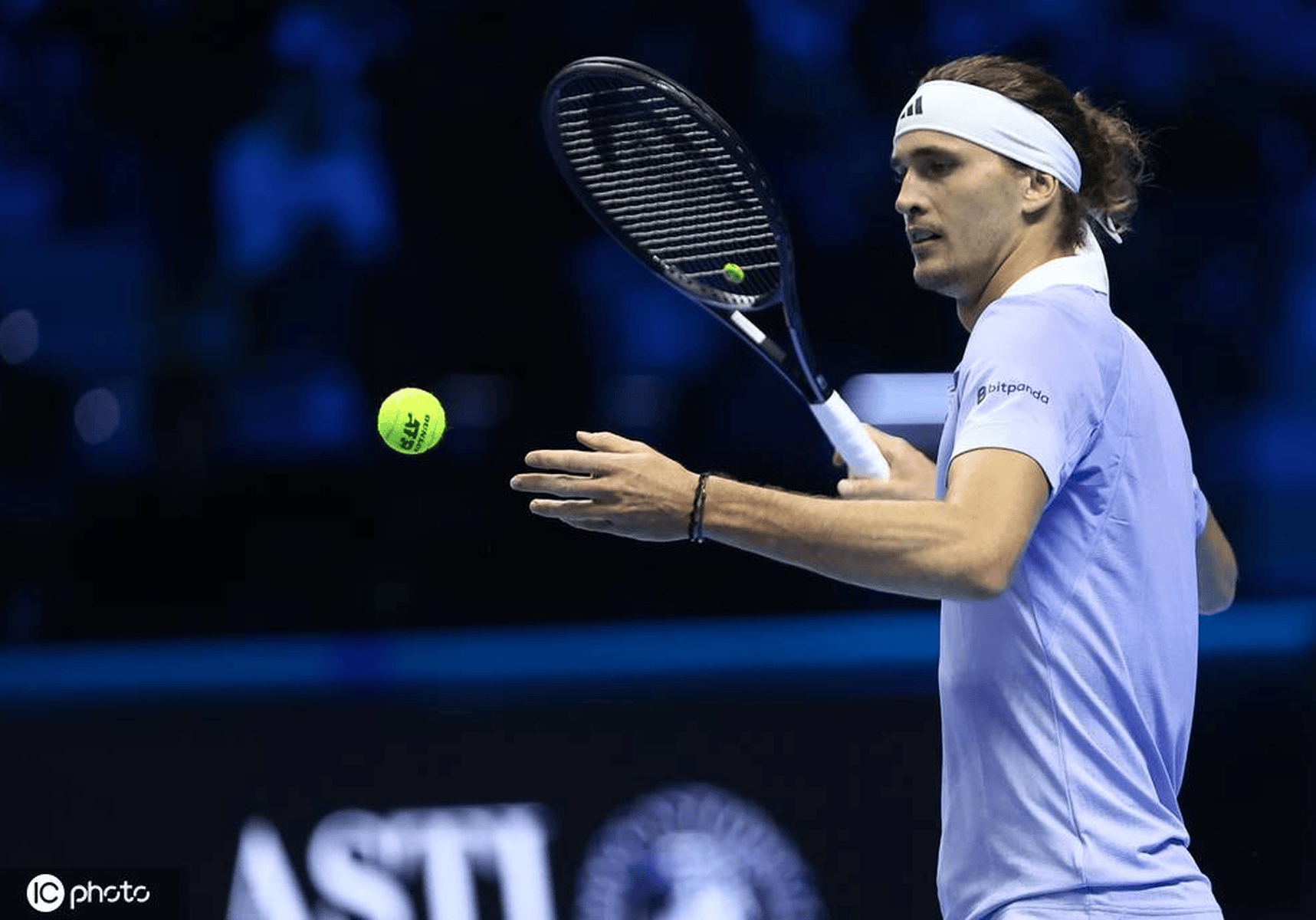 ATP总决赛力克戴维斯杯，兹维列夫统治全场