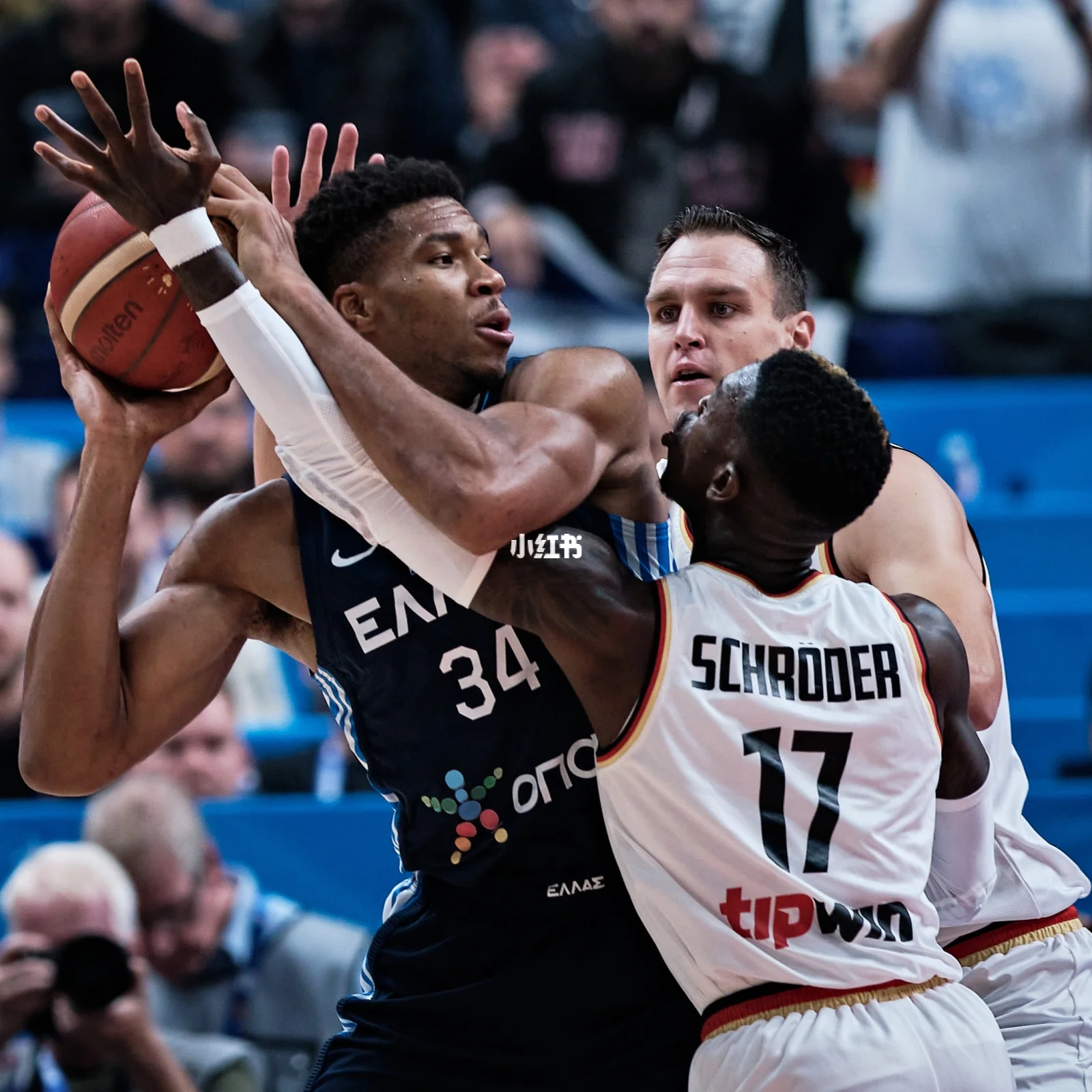 山西队完胜江苏队，字母哥高光表现