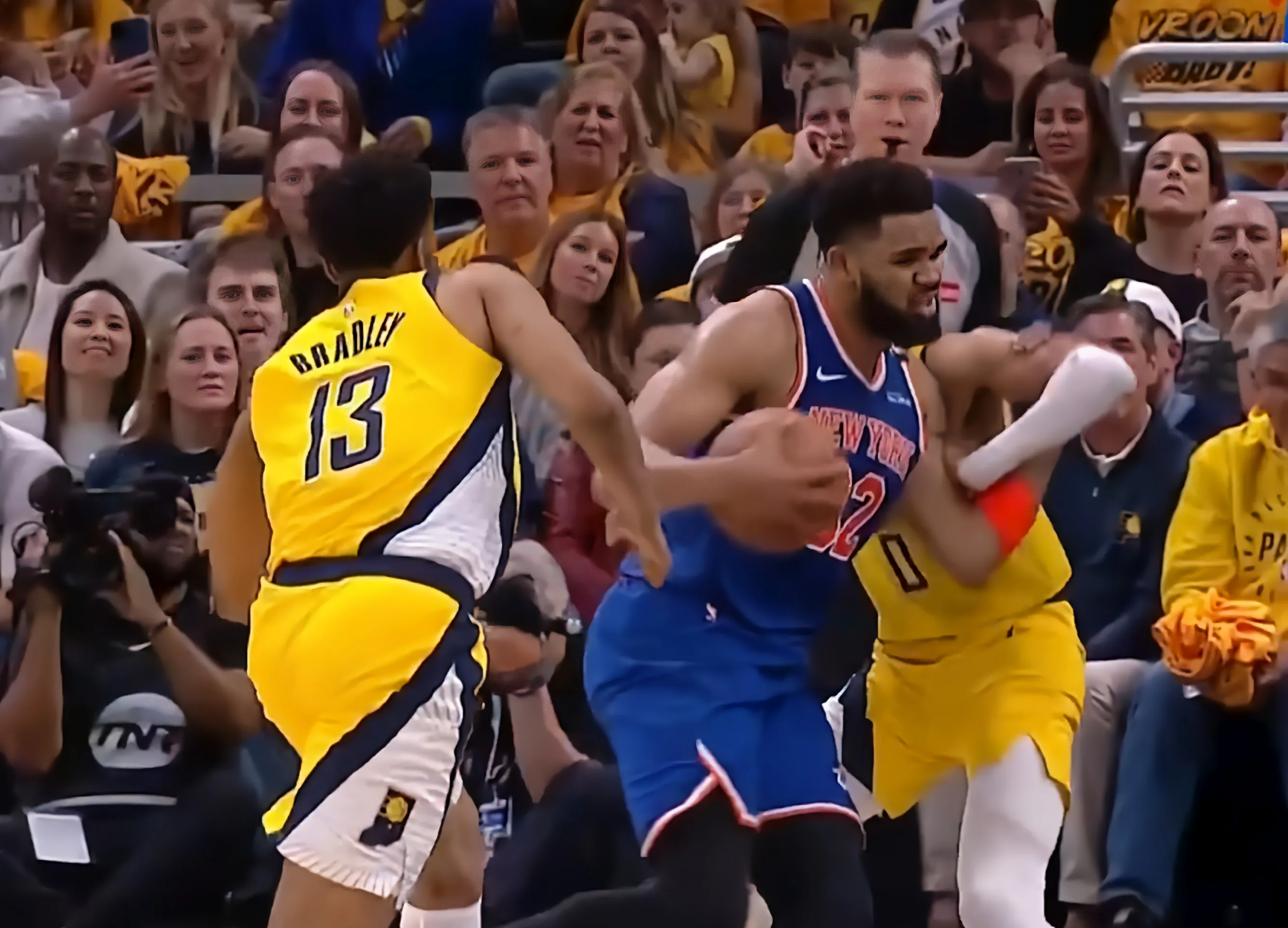 开云体育官网-吉林队险胜尼克斯，西亚卡姆统治全场