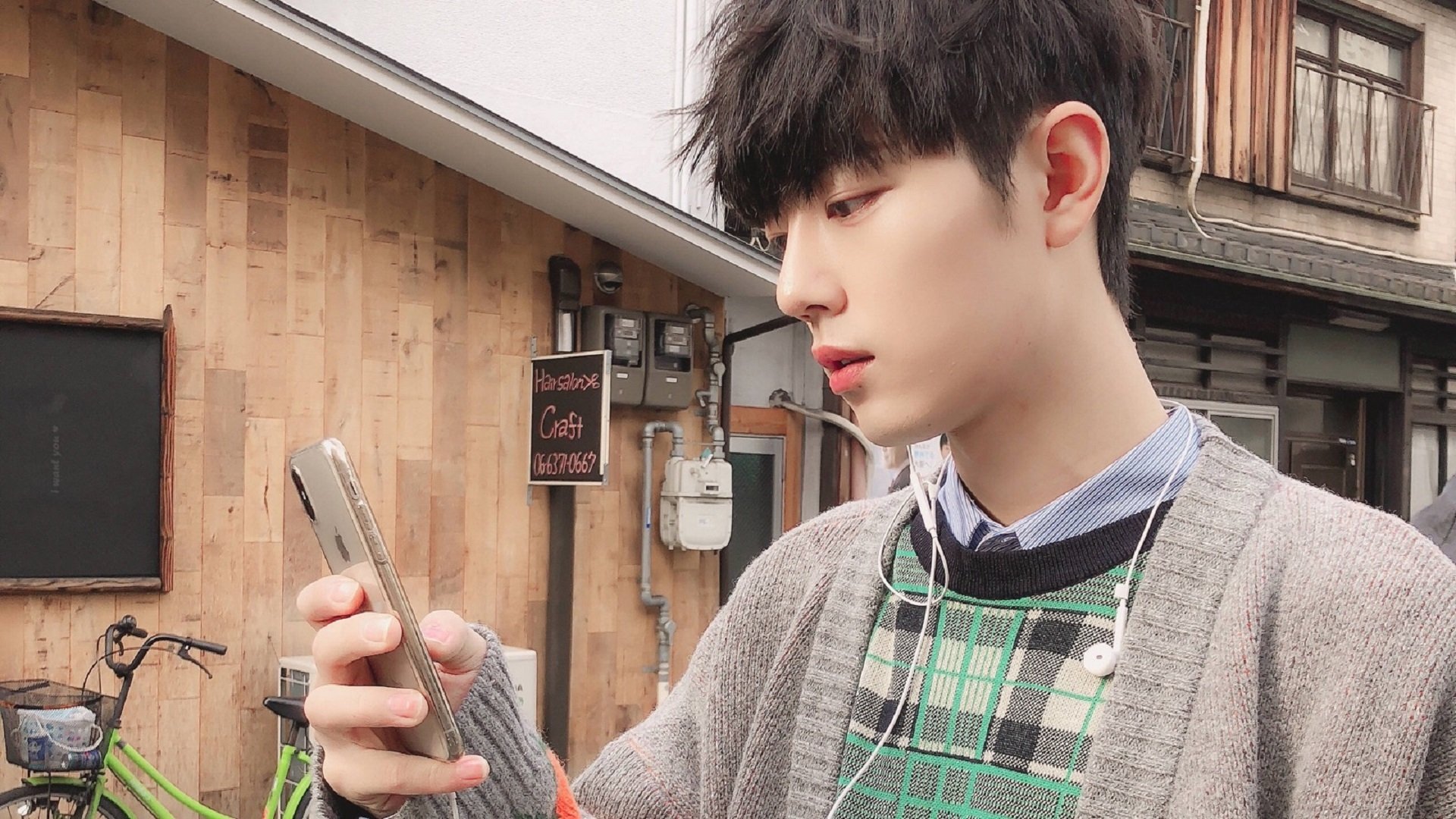 开云sport-从边锋到节拍器，迪亚斯的15分钟魔法如何改写德甲争冠剧本