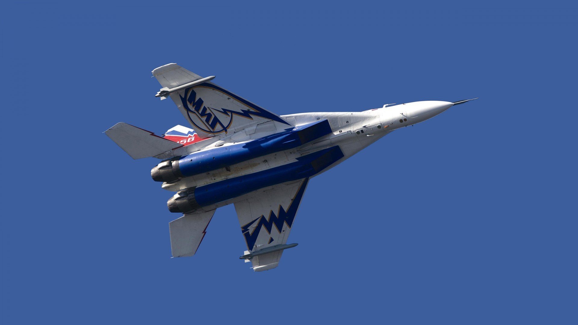 铁幕终结者,杰伦·格林致命三分强行终结老鹰连败梦魇