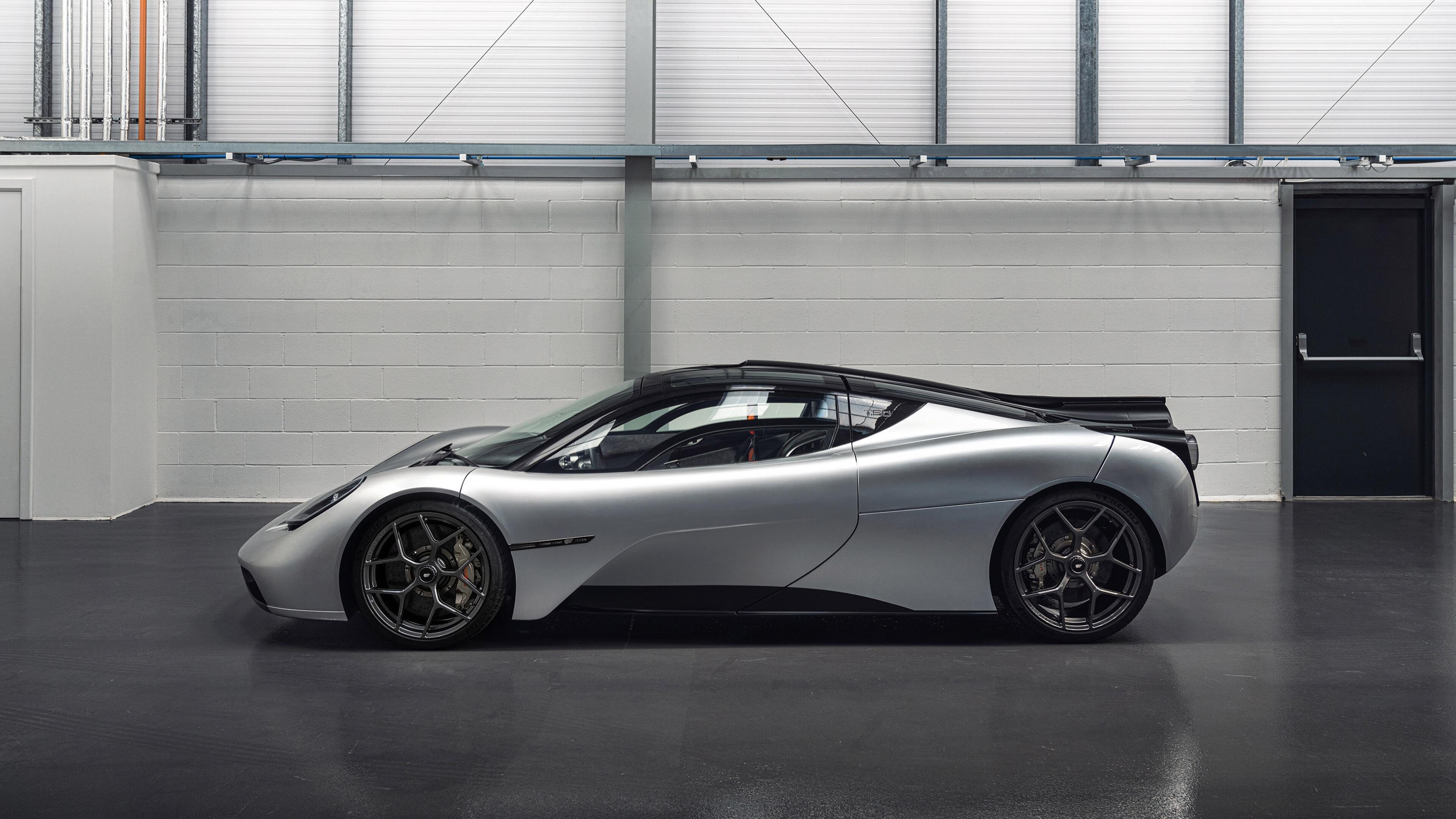 鹰击长空破城墙，英格拉姆一剑封喉背后的篮球战争