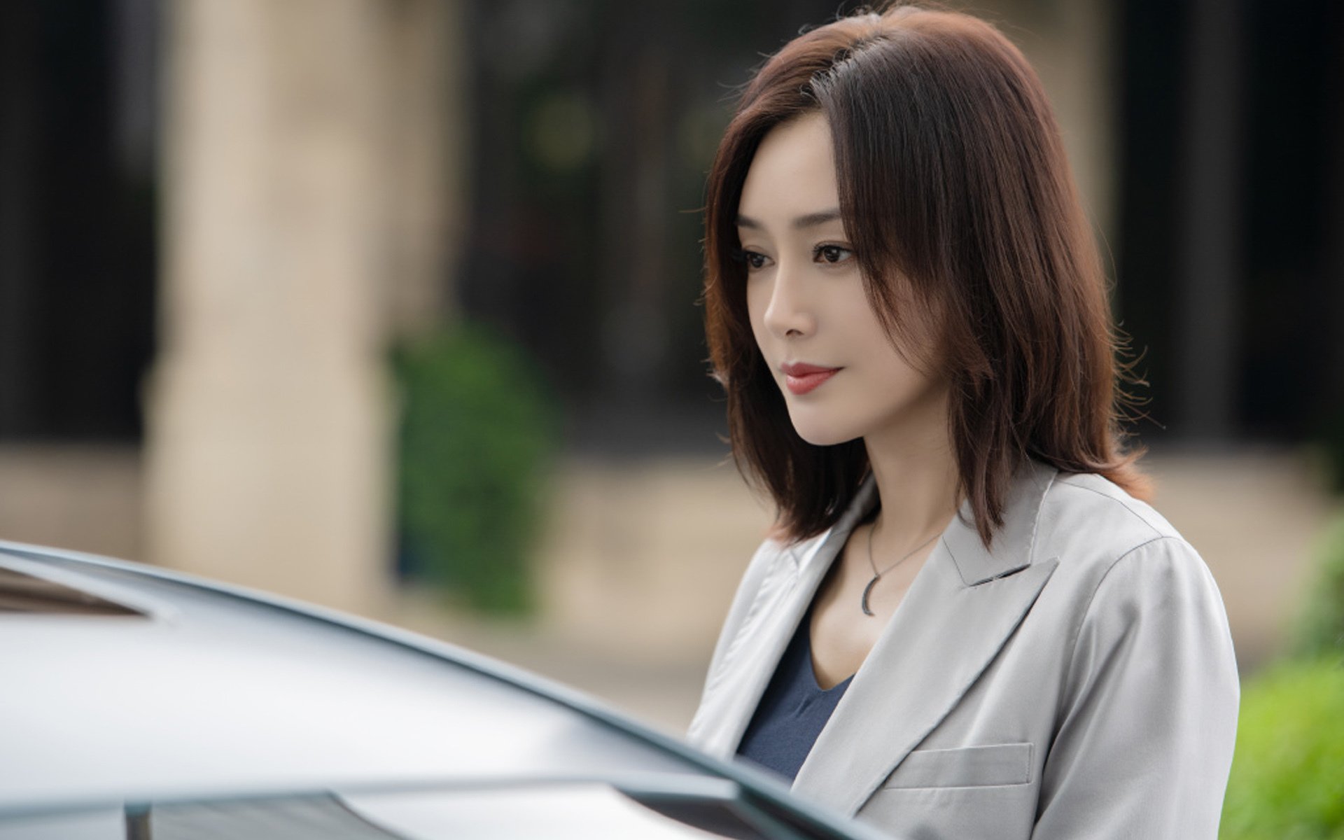 历史倒影中的新篇章，德里赫特头槌定音，马里钢铁防线零封新西兰的战术启示