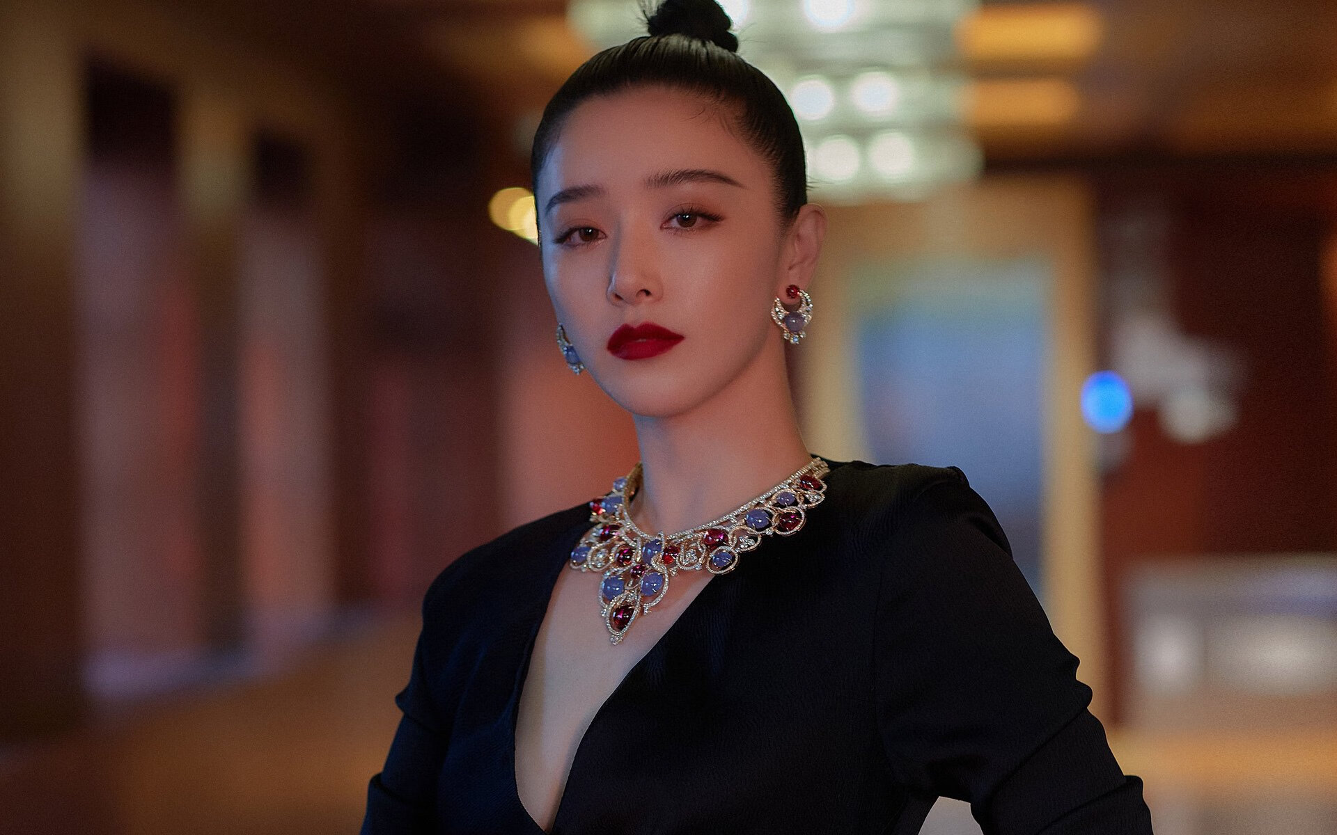 冰与火之歌,当亚洲象踏碎北欧童话,阿方索·戴维斯用一声怒吼定义唯一